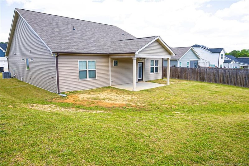 70 Waxflower Dr, Smithfield, NC 27577