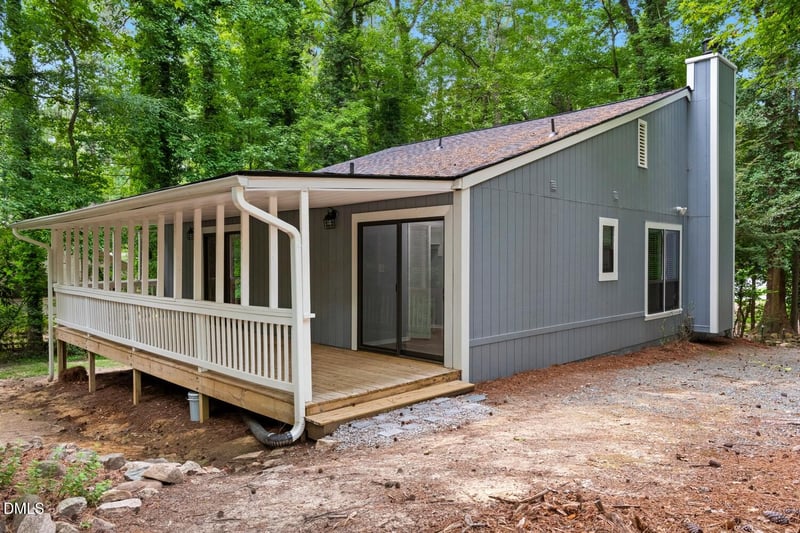 70 Willow Way, Chapel Hill, NC 27516