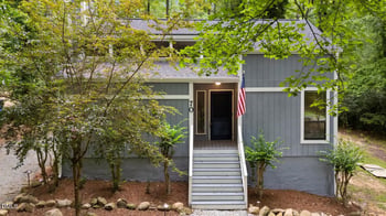 70 Willow Way, Chapel Hill, NC 27516