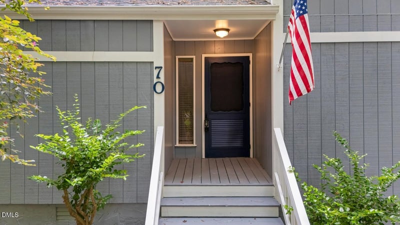 70 Willow Way, Chapel Hill, NC 27516