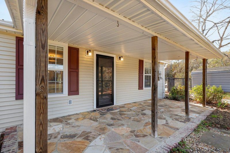 700 Avalon Rd, Durham, NC 27704