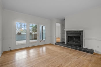 700 Bishops Park Dr #102, Raleigh, NC 27605