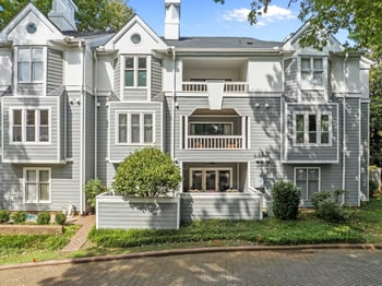 700 Bishops Park Dr #102, Raleigh, NC 27605
