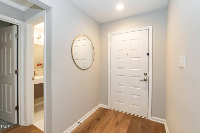 700 Bishops Park Dr #205, Raleigh, NC 27605