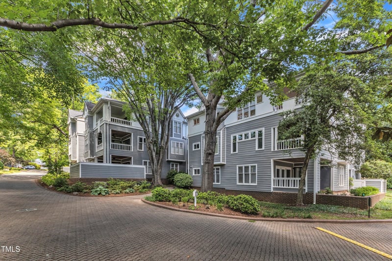 700 Bishops Park Dr, Raleigh, NC 27605