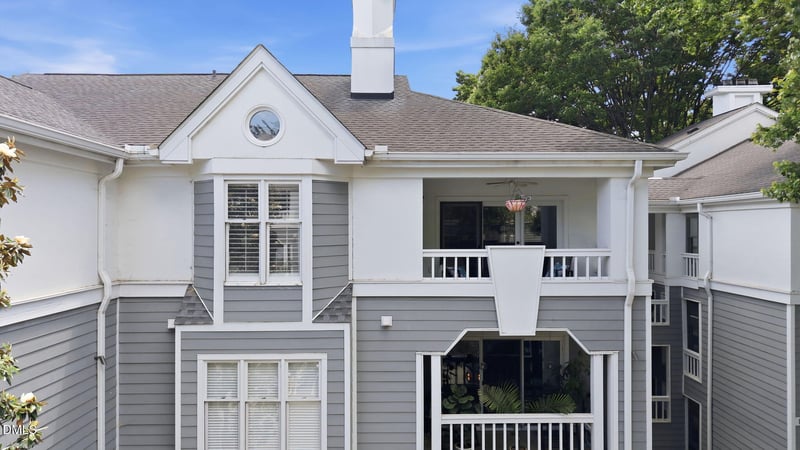 700 Bishops Pk #306, Raleigh, NC 27605