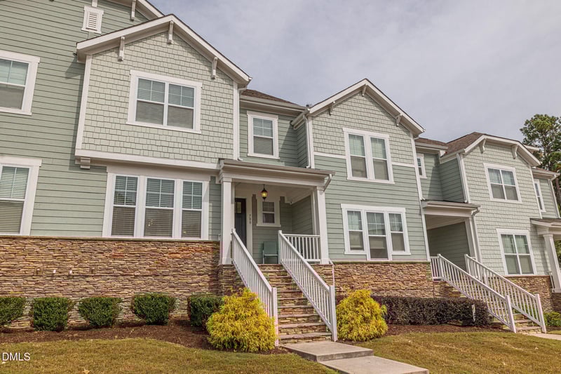 700 Carraway Garden Dr, Wake Forest, NC 27587