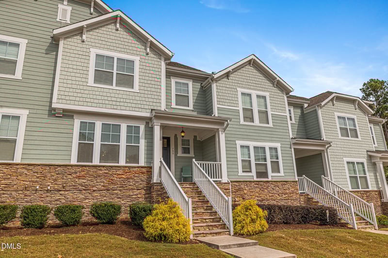 700 Carraway Garden Dr, Wake Forest, NC 27587