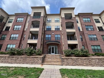 700 Finsbury St #304, Durham, NC 27703
