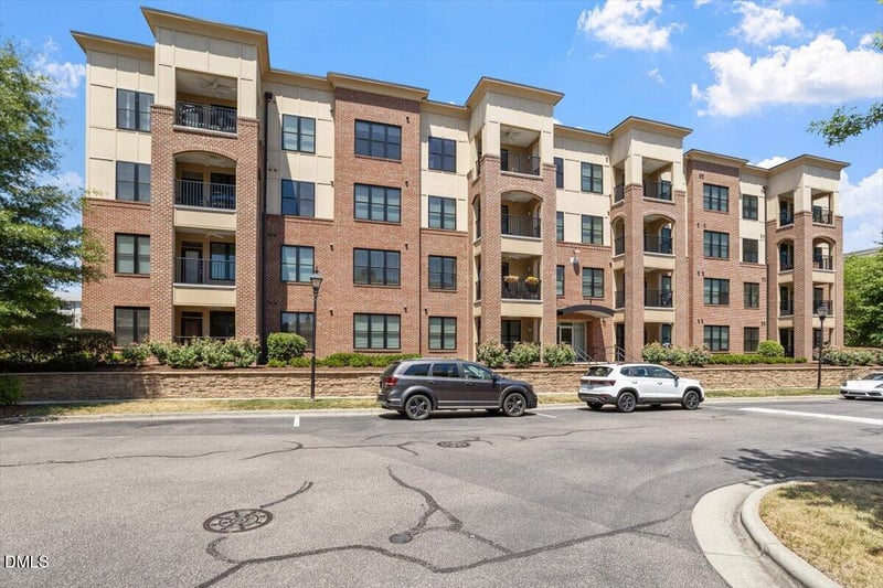 700 Finsbury St #Apt 307, Durham, NC 27703
