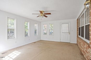 700 Harnett St, Dunn, NC 28334