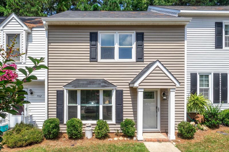 700 John St, Clayton, NC 27520