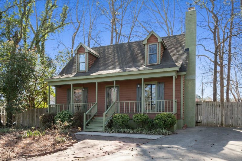 700 Kimpton Ct, Fuquay Varina, NC 27526