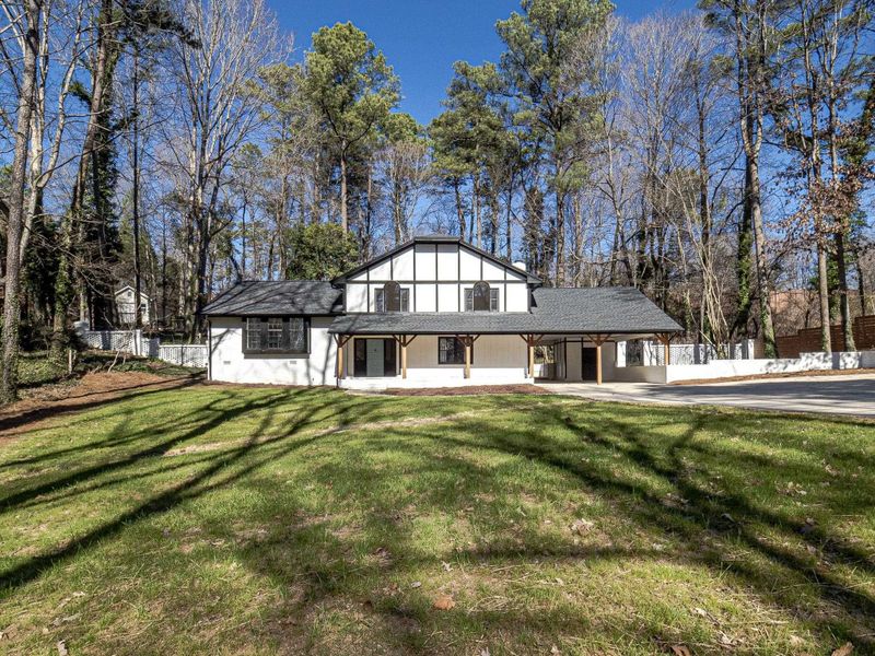 700 Lakestone Dr, Raleigh, NC 27609