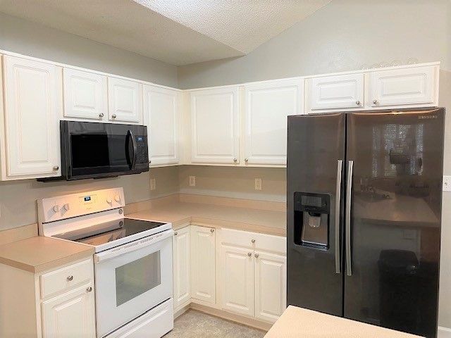 700 Marjoram Ct, Wake Forest, NC 27587