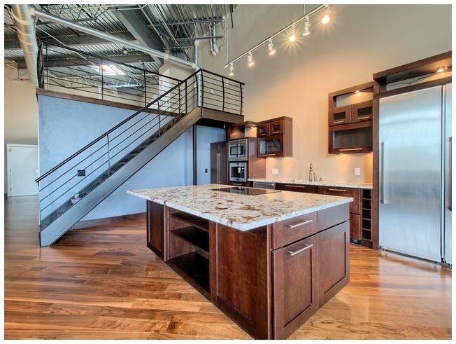 700 Market St #208, Chapel Hill, NC 27516