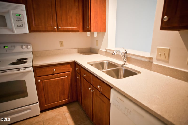 700 Martin Luther King Junior Blvd #A4, Chapel Hill, NC 27514