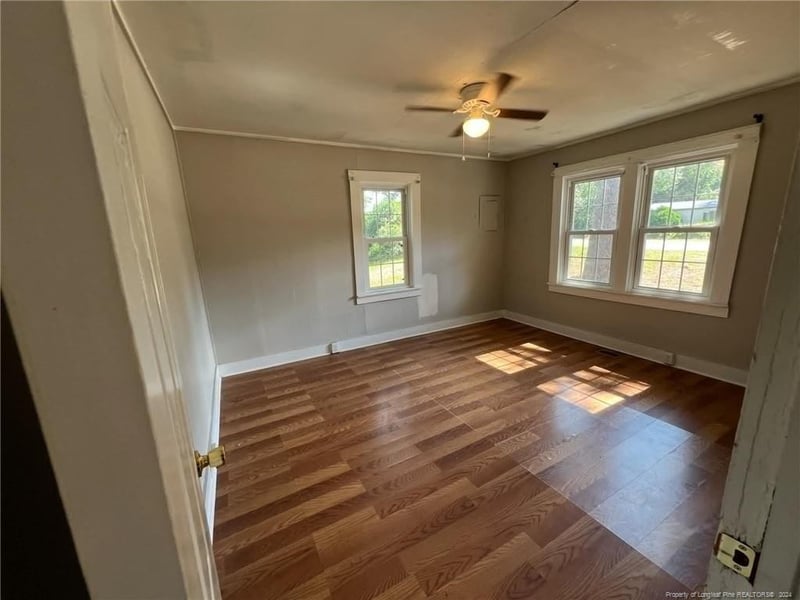 700 Mountain Dr, Fayetteville, NC 28306