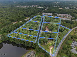 700 Oak Ridge Dr, Cary, NC 27519