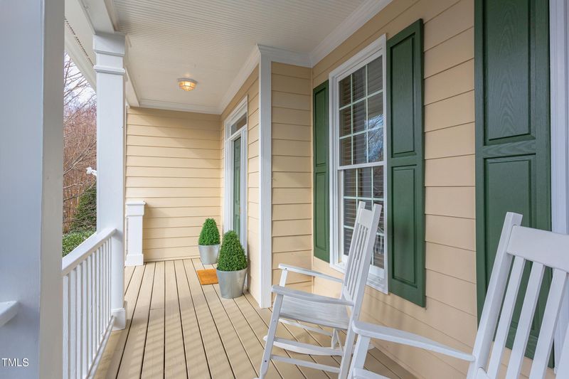 700 Parkview Crescent, Chapel Hill, NC 27516