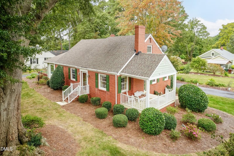 700 Saint Marys St, Garner, NC 27529
