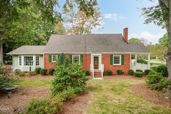 700 Saint Marys St, Garner, NC 27529