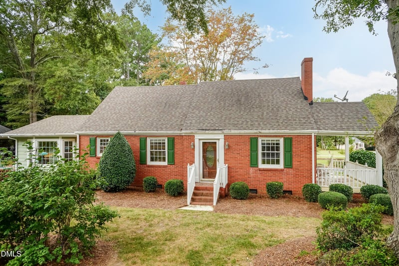 700 Saint Marys St, Garner, NC 27529