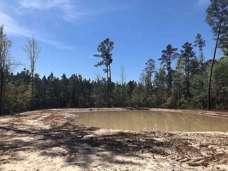 700 Slocomb Rd, Fayetteville, NC 28311