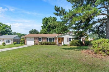 7000 Bostick Ct, Fayetteville, NC 28314