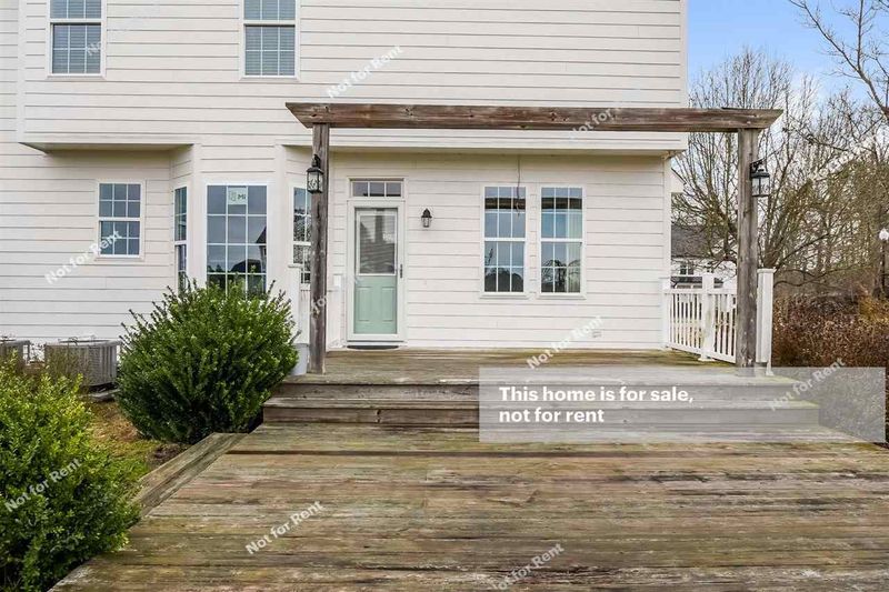 7000 Field Hill Rd, Raleigh, NC 27603