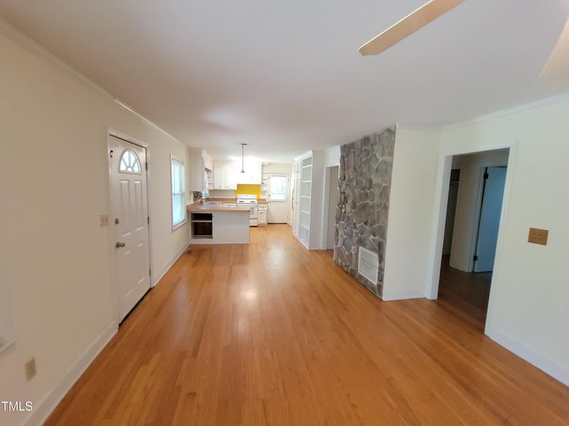 7000 Holly Springs Rd, Raleigh, NC 27606