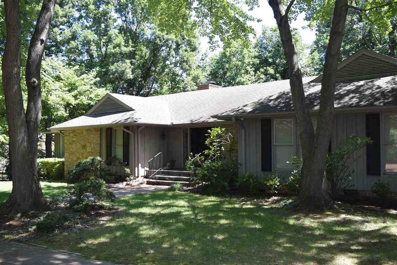 7000 Lone Oak Pl, Raleigh, NC 27615