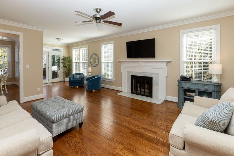 7000 Saddle Springs Ct, Raleigh, NC 27615