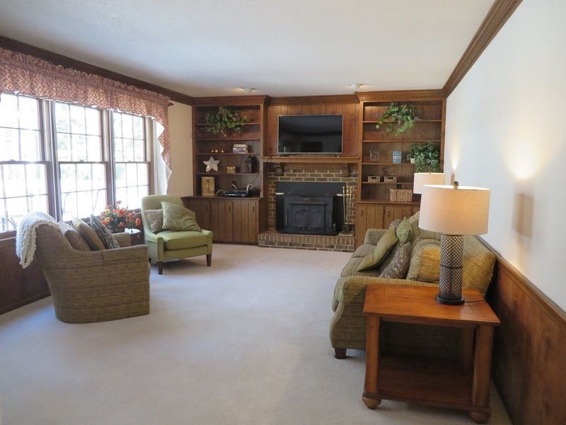 7000 Valley Dr, Raleigh, NC 27612