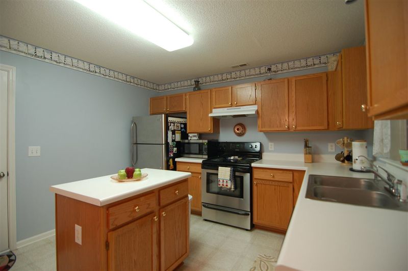 7001 Ameron Ct, Raleigh, NC 27617