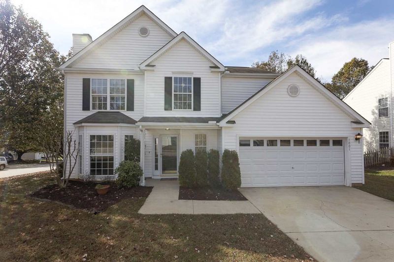 7001 Englehardt Dr, Raleigh, NC 27617