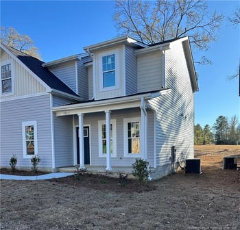 7001 Summerlin Dr, Fayetteville, NC 28306