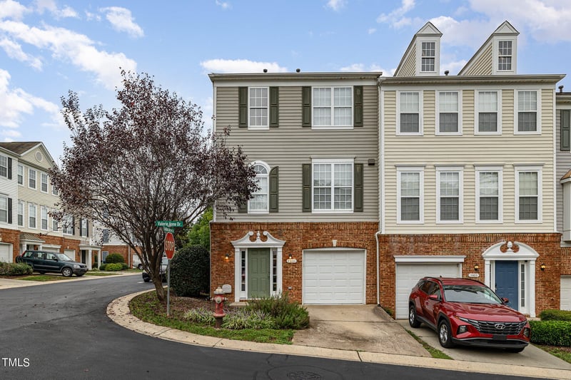 7001 Valerie Anne Dr, Raleigh, NC 27613