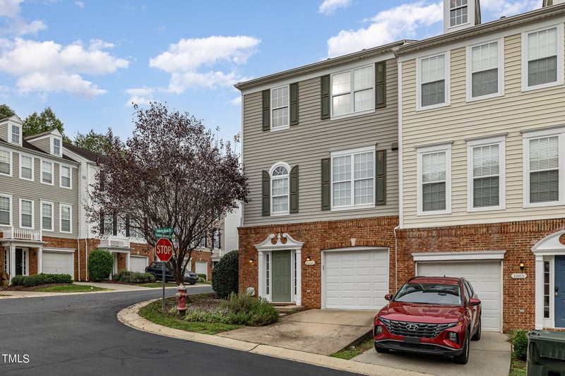 7001 Valerie Anne Dr, Raleigh, NC 27613