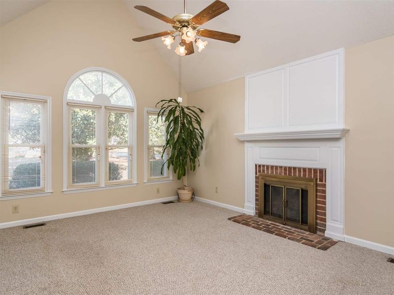 7004 Blue Water Ct, Holly Springs, NC 27540