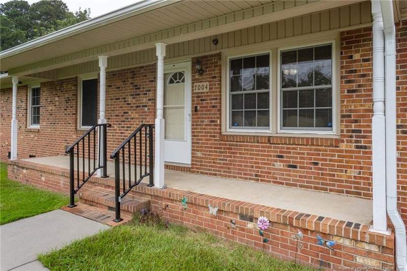7004 Bronwyn St, Fayetteville, NC 28314