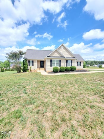 7005 Rock Pointe Pl, Liberty, NC 27298