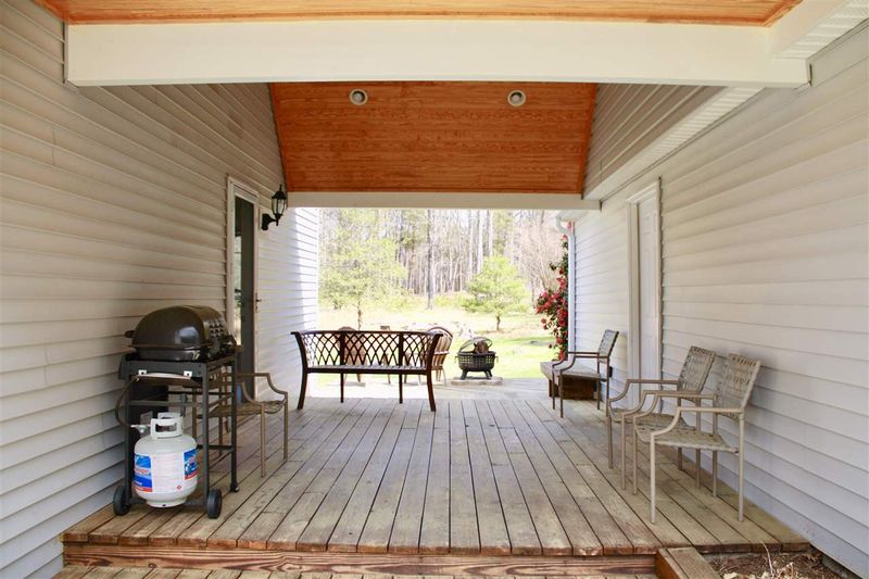 7006 Matthews Rd, Durham, NC 27712