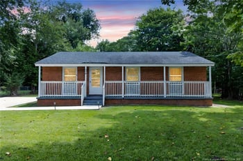 7006 Ryan St, Fayetteville, NC 28314