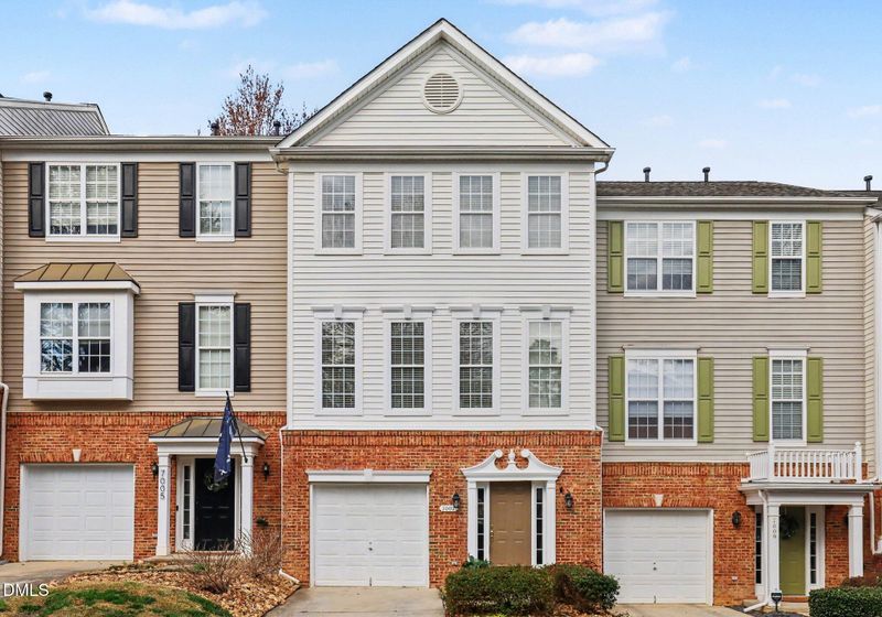 7007 Pinecrest Townes Dr, Raleigh, NC 27613