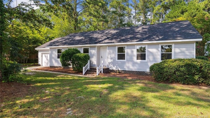 7008 Darnell St, Fayetteville, NC 28314