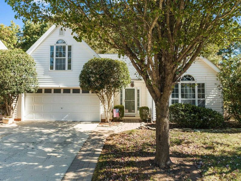 7008 Englehardt Dr, Raleigh, NC 27617