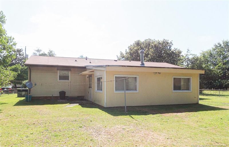 7009 Ryan St, Fayetteville, NC 28314