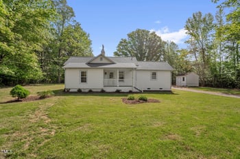 701 701 Oakwood St, Mebane, NC 27302