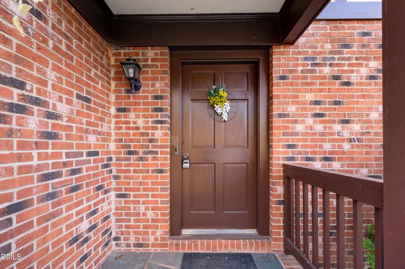 701 N Carr St, Mebane, NC 27302